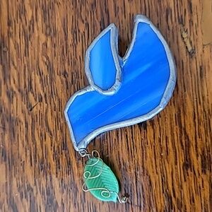 Brooch Pin Artisan Stained Glass Peace Dove